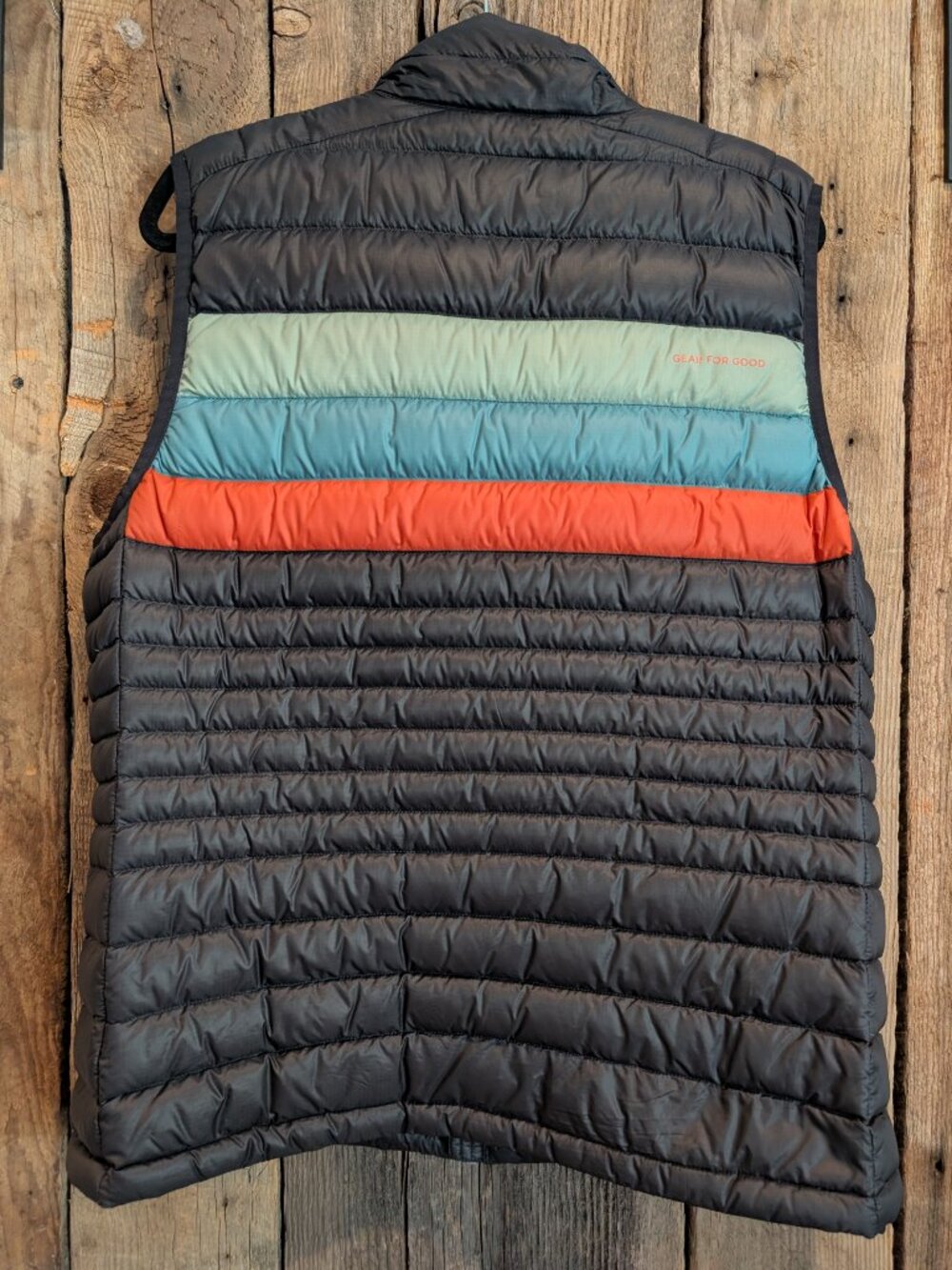 Cotopaxi vest - Picture 2 of 3